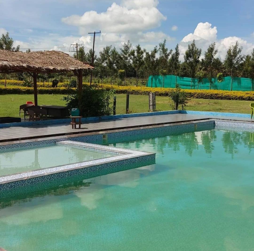 Hotel Dejavoo Gādigarpālya Exteriér fotografie